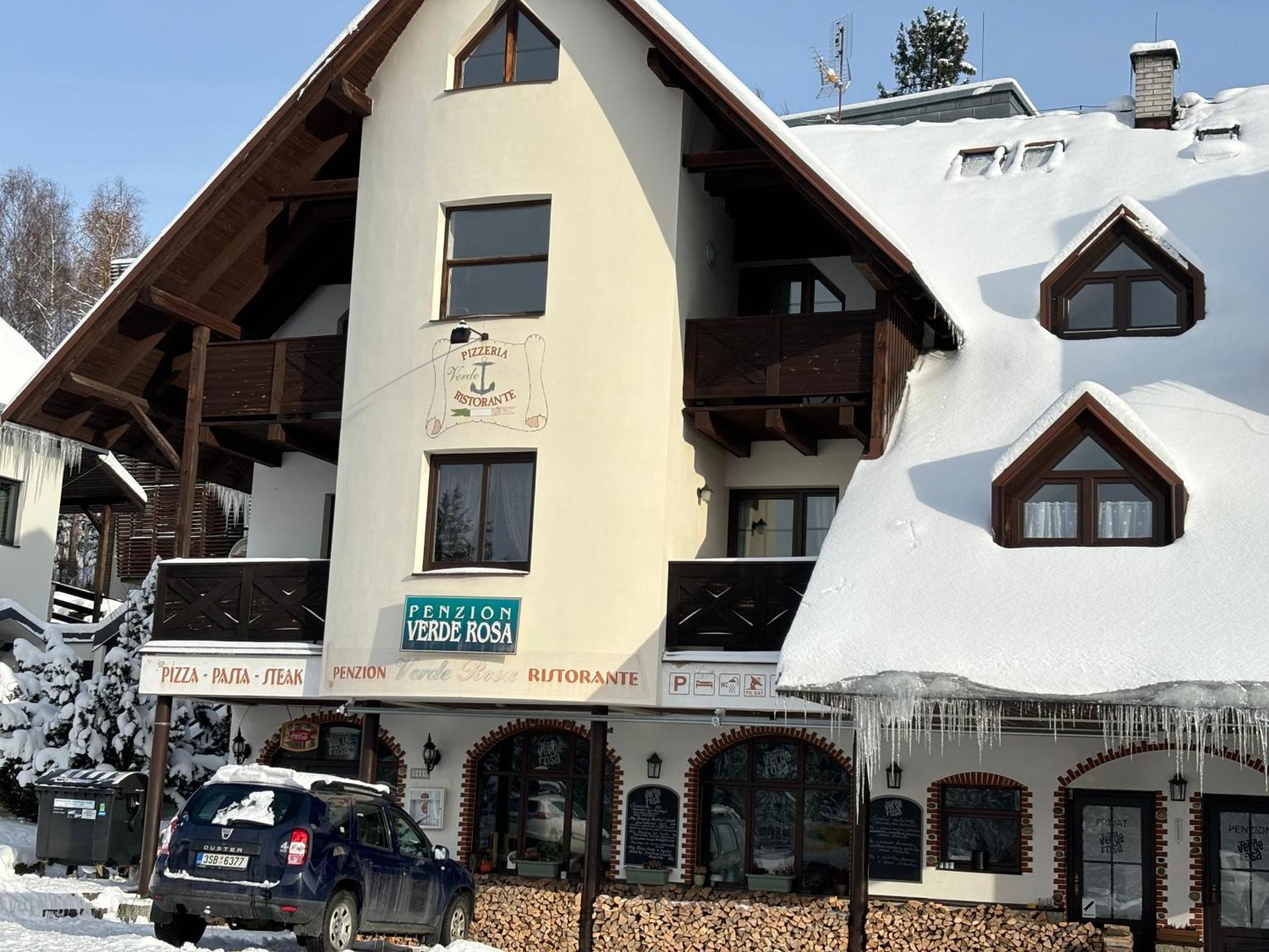 Penzion Verde Rosa Harrachov Exteriör bild